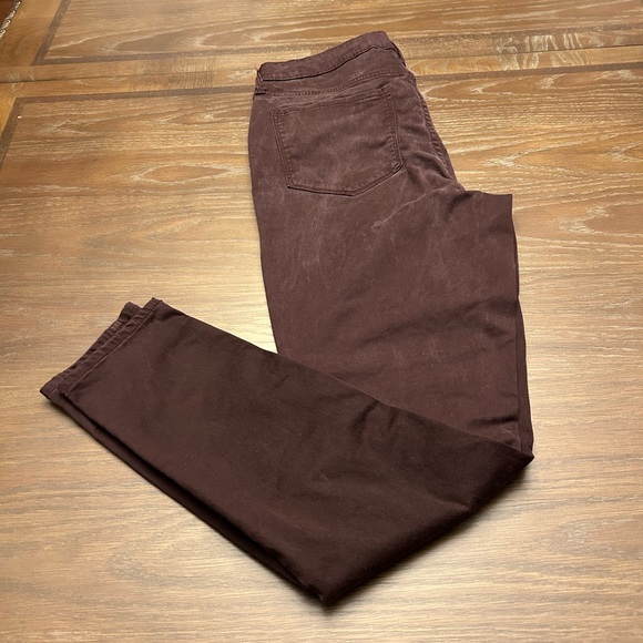 Skinny High Rise - Picture 3 of 3